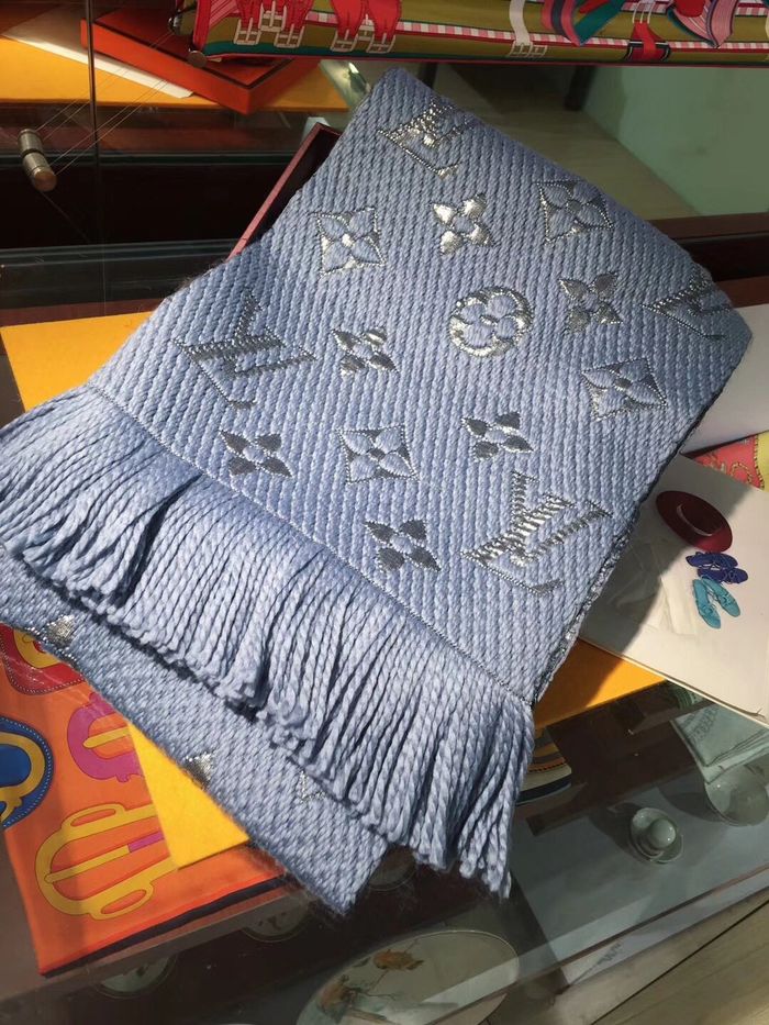 Louis Vuitton Scarf LV00023